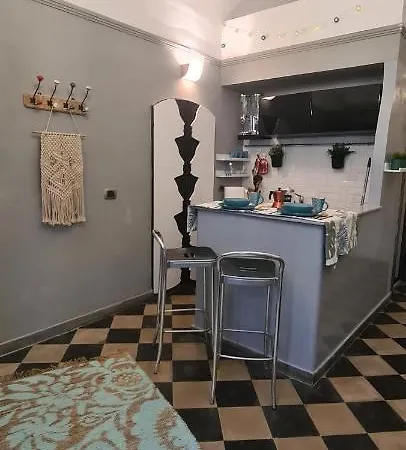 Di Paola Via Napoli Appartamento *