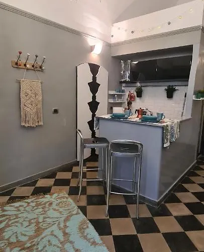 Casa Di Paola Via Napoli Apartment *