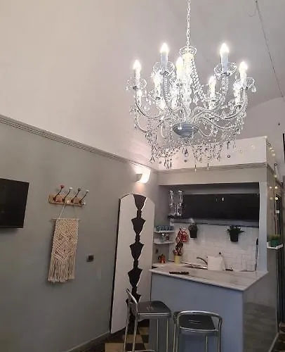 Casa Di Paola Via Napoli Apartament
