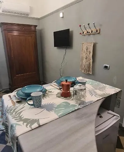 Apartment Casa Di Paola Via Napoli *